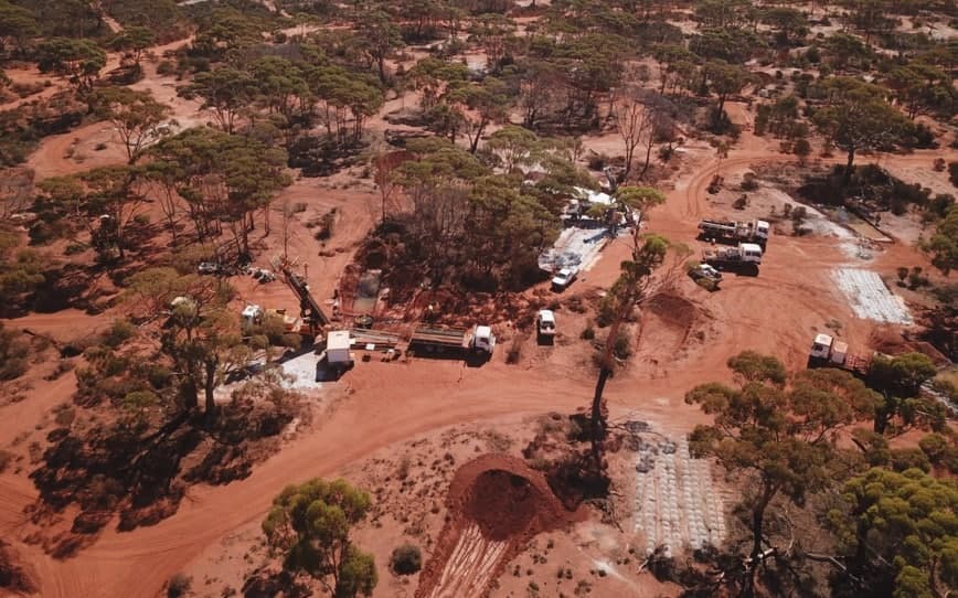 Astral Resources reports AC drilling returns up to 28g/t gold at Mandilla