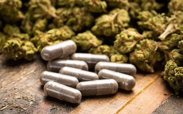 AusCann to begin distributing THC-CBD medicinal cannabis capsules throughout Australia