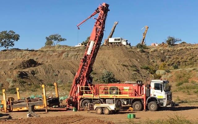Ausmex Mining hits more bonanza gold at Golden Mile