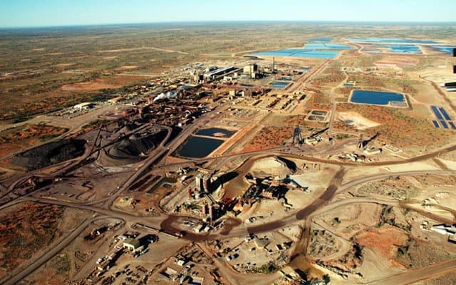 BHP pulls ahead of rival Rio Tinto with a major copper find near Olympic Dam