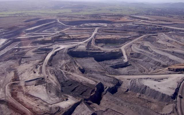 BHP to shut down NSW’s largest coal mine, Worley strikes deal with Chevron and Fortescue teams up with Liebherr
