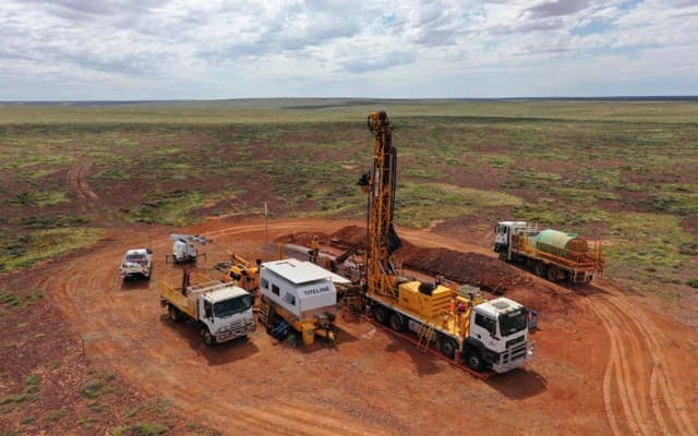 Coda Minerals and Torrens Mining JV hits intense iron oxide-copper gold at Emmie Bluff Deeps