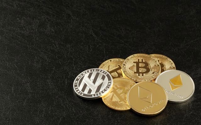 Cryptocurrency: The Ultimate Guide