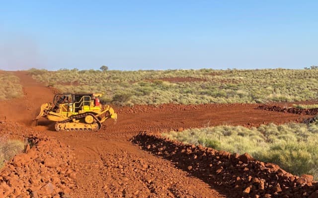 CZR Resources secures land at both ends of Rio Tinto’s iron ore project