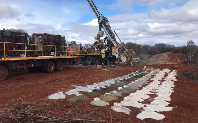 ‘Exceptional’ gold target defined by DiscovEx at Edjudina following deal with Gateway Mining