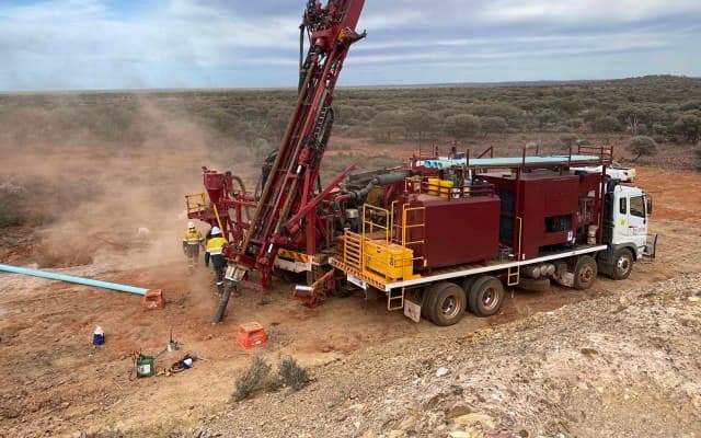First assays from Mulga Tank drilling confirm nickel-copper-PGE mineralisation for Western Mines Group
