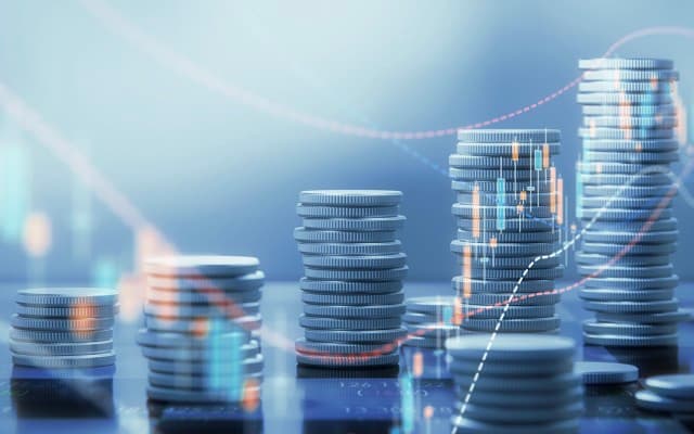 Get bigger or pay money to shareholders – the choice facing companies