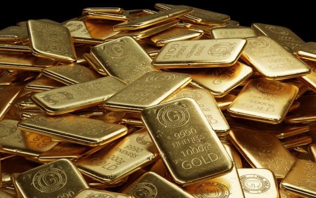 Gold sector poised for a takeover rush
