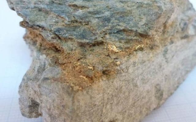 Golden Rim hits mineralised zone next to Kouri gold resource
