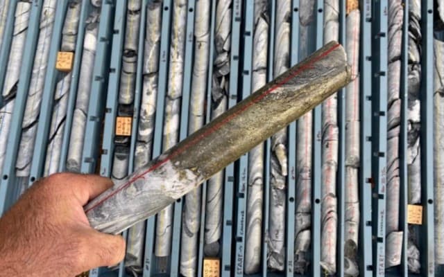Helix Resources unearths copper sulphides in second hole at Canbelego