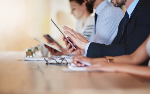 LiveTiles teams up with GO1.com to boost corporate training