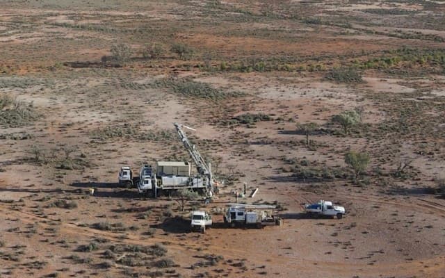 Manhattan Corporation hits high-grade gold at Tibooburra project