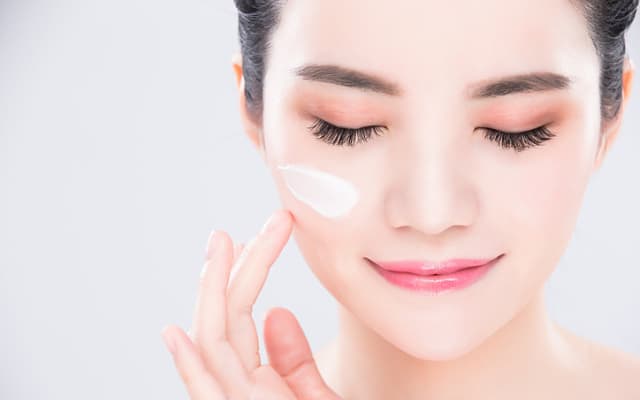 McPherson’s signs joint venture deal to market Dr LeWinn’s products in Greater China