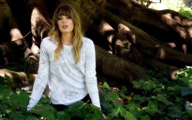 Nanollose unveils knitted sweater made from coconut waste