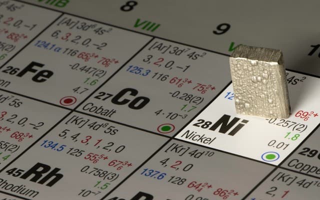 Nickel express leaves station and gains momentum