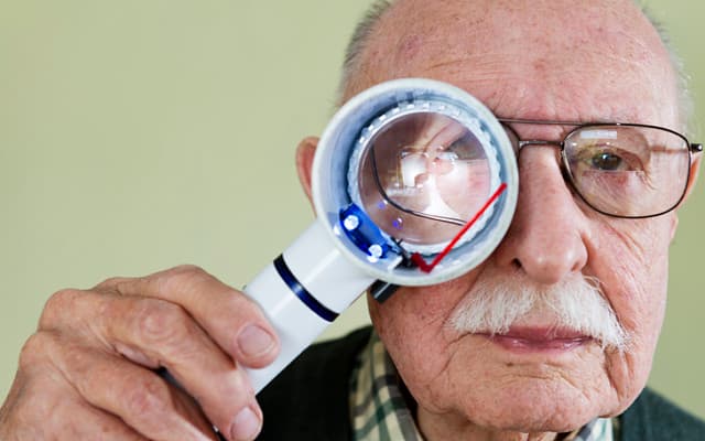 Opthea achieves positive vision trial, eyes further clinical trials