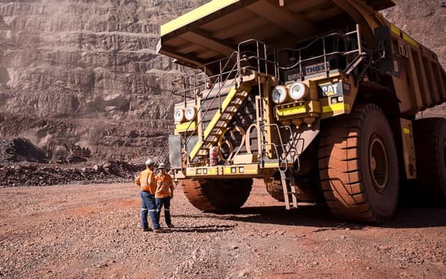 OZ Minerals recommends BHP’s takeover offer, Endeavour Group’s national gambling operator faces 62 charges and ASX scraps blockchain project