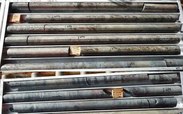 Poseidon Nickel hits second massive sulphide intersection at Golden Swan nickel target