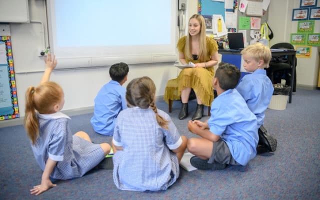 Schrole to roll-out SaaS HR products across Faria’s extensive international school network