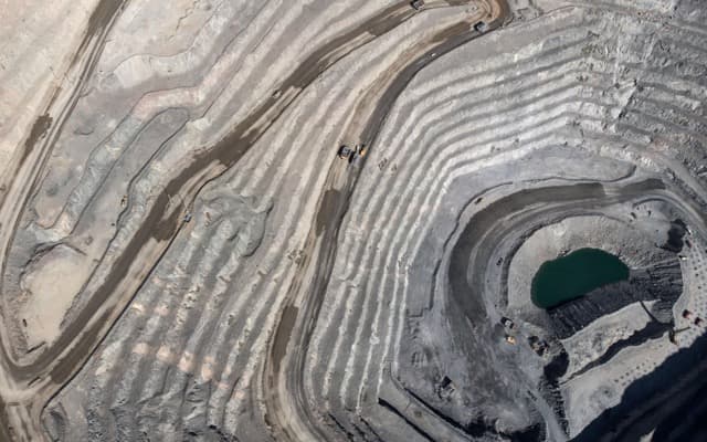 Turquoise Hill rebuffs Rio Tinto’s US$2.7b takeover bid, Qantas expands freight fleet and Allkem acquires strategic lithium tenement